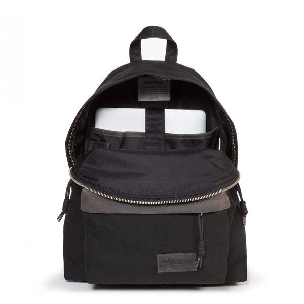Eastpak axer new arrivals